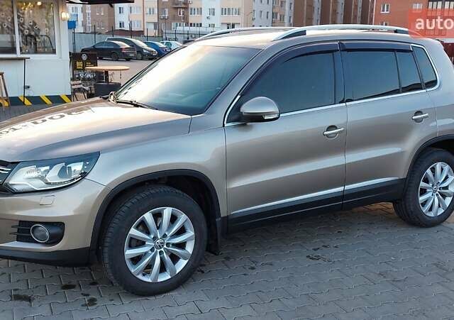Бежевий Фольксваген Тігуан, об'ємом двигуна 1.97 л та пробігом 220 тис. км за 14900 $, фото 15 на Automoto.ua