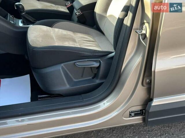 Бежевый Фольксваген Тигуан, объемом двигателя 2 л и пробегом 130 тыс. км за 17940 $, фото 22 на Automoto.ua