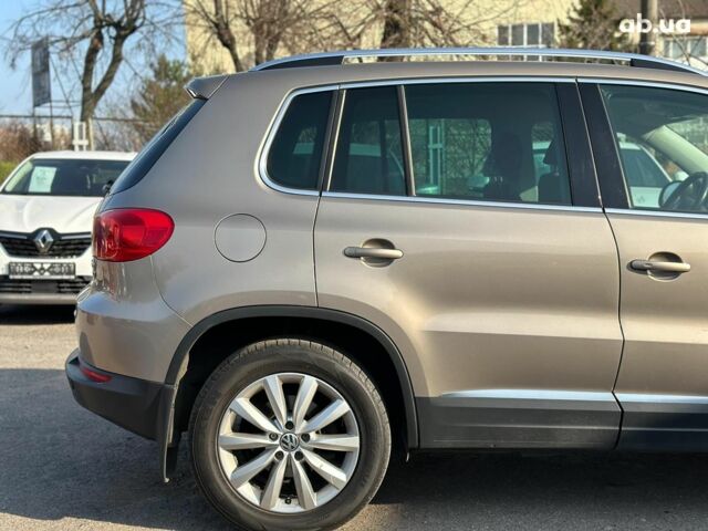 Бежевый Фольксваген Тигуан, объемом двигателя 2 л и пробегом 130 тыс. км за 17940 $, фото 9 на Automoto.ua