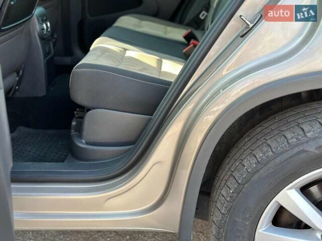 Бежевый Фольксваген Тигуан, объемом двигателя 2 л и пробегом 130 тыс. км за 17940 $, фото 19 на Automoto.ua