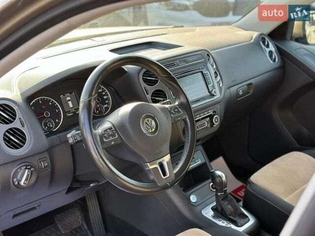 Бежевый Фольксваген Тигуан, объемом двигателя 2 л и пробегом 130 тыс. км за 17940 $, фото 24 на Automoto.ua