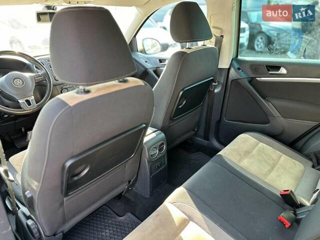 Бежевый Фольксваген Тигуан, объемом двигателя 2 л и пробегом 130 тыс. км за 17940 $, фото 17 на Automoto.ua