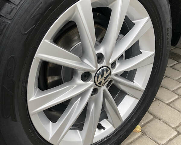 Фольксваген Тігуан 2015 у Тернополі на Automoto.ua Бежевий Фольксваген Тігуан, об'ємом двигуна 1.97 л та пробігом 84 тис. км за 22100 $, фото 10 на Automoto.ua