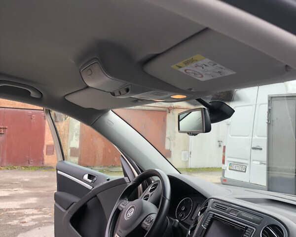 Фольксваген Тігуан 2015 у Тернополі на Automoto.ua Бежевий Фольксваген Тігуан, об'ємом двигуна 1.97 л та пробігом 84 тис. км за 22100 $, фото 36 на Automoto.ua