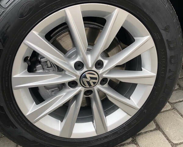 Фольксваген Тігуан 2015 у Тернополі на Automoto.ua Бежевий Фольксваген Тігуан, об'ємом двигуна 1.97 л та пробігом 84 тис. км за 22100 $, фото 4 на Automoto.ua