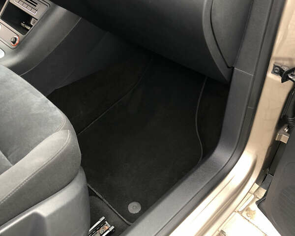 Фольксваген Тігуан 2015 у Тернополі на Automoto.ua Бежевий Фольксваген Тігуан, об'ємом двигуна 1.97 л та пробігом 84 тис. км за 22100 $, фото 30 на Automoto.ua