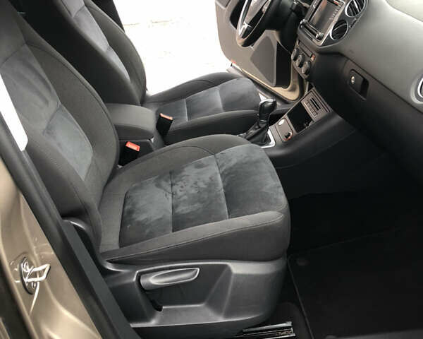 Фольксваген Тігуан 2015 у Тернополі на Automoto.ua Бежевий Фольксваген Тігуан, об'ємом двигуна 1.97 л та пробігом 84 тис. км за 22100 $, фото 29 на Automoto.ua