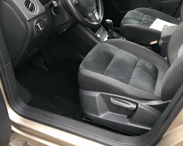 Фольксваген Тігуан 2015 у Тернополі на Automoto.ua Бежевий Фольксваген Тігуан, об'ємом двигуна 1.97 л та пробігом 84 тис. км за 22100 $, фото 15 на Automoto.ua