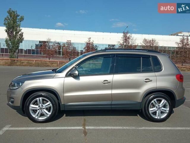 Бежевый Фольксваген Тигуан, объемом двигателя 1.39 л и пробегом 99 тыс. км за 16950 $, фото 1 на Automoto.ua