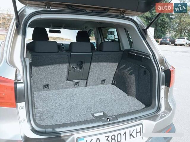 Бежевый Фольксваген Тигуан, объемом двигателя 1.39 л и пробегом 99 тыс. км за 16950 $, фото 79 на Automoto.ua