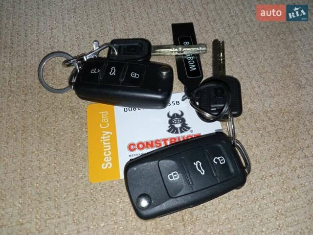 Бежевый Фольксваген Тигуан, объемом двигателя 1.39 л и пробегом 99 тыс. км за 16950 $, фото 106 на Automoto.ua