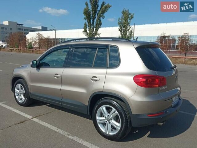 Бежевый Фольксваген Тигуан, объемом двигателя 1.39 л и пробегом 99 тыс. км за 16950 $, фото 2 на Automoto.ua