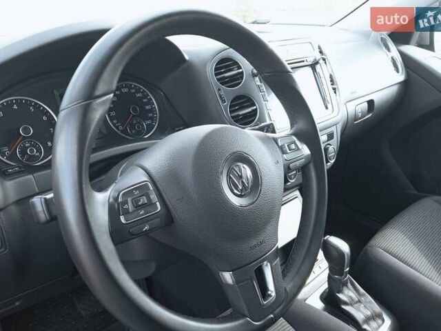 Бежевый Фольксваген Тигуан, объемом двигателя 1.39 л и пробегом 99 тыс. км за 16950 $, фото 36 на Automoto.ua