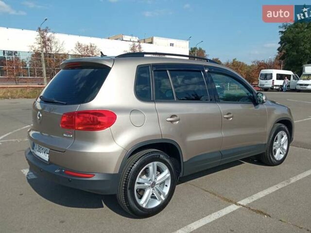 Бежевый Фольксваген Тигуан, объемом двигателя 1.39 л и пробегом 99 тыс. км за 16950 $, фото 4 на Automoto.ua