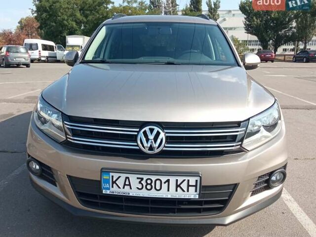 Бежевый Фольксваген Тигуан, объемом двигателя 1.39 л и пробегом 99 тыс. км за 16950 $, фото 6 на Automoto.ua