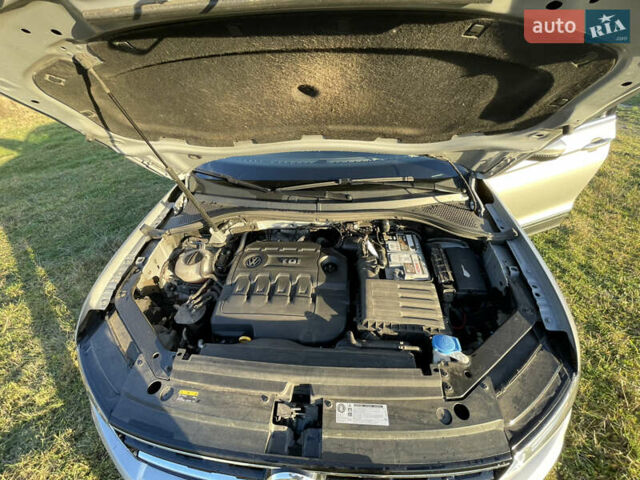 Бежевый Фольксваген Тигуан, объемом двигателя 1.98 л и пробегом 215 тыс. км за 21500 $, фото 10 на Automoto.ua