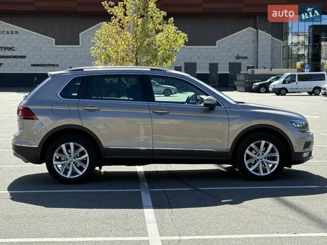 Бежевый Фольксваген Тигуан, объемом двигателя 1.98 л и пробегом 99 тыс. км за 27500 $, фото 5 на Automoto.ua
