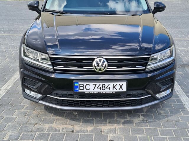 Черный Фольксваген Тигуан, объемом двигателя 0 л и пробегом 224 тыс. км за 23000 $, фото 7 на Automoto.ua