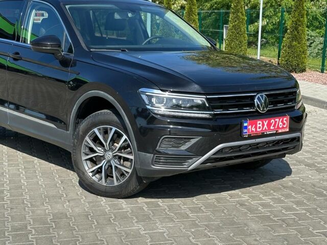 Черный Фольксваген Тигуан, объемом двигателя 2 л и пробегом 49 тыс. км за 21990 $, фото 23 на Automoto.ua