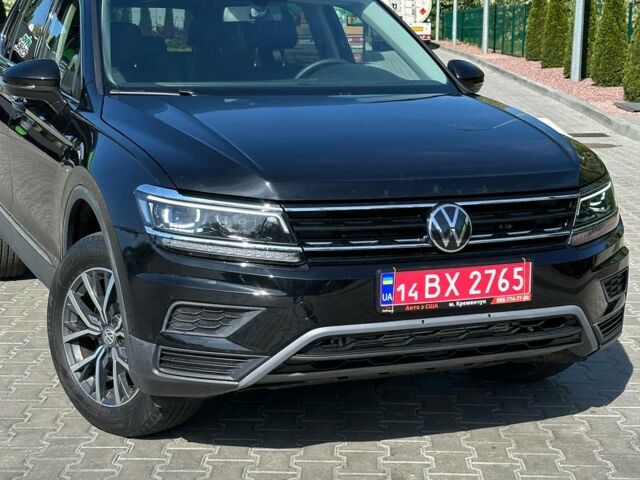 Черный Фольксваген Тигуан, объемом двигателя 2 л и пробегом 49 тыс. км за 21990 $, фото 25 на Automoto.ua
