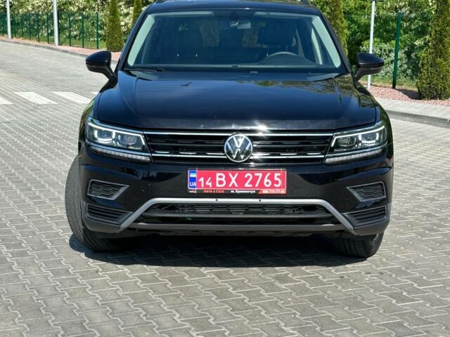 Черный Фольксваген Тигуан, объемом двигателя 2 л и пробегом 49 тыс. км за 21990 $, фото 19 на Automoto.ua