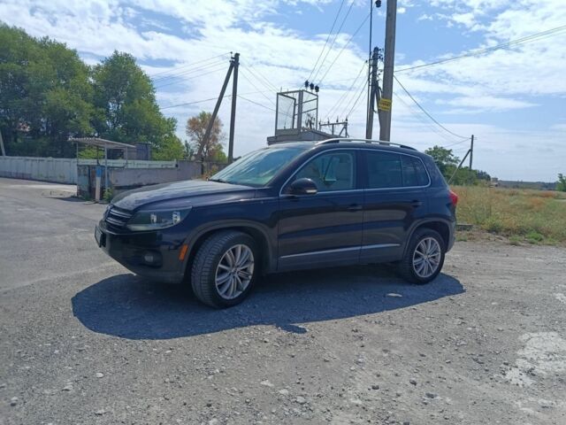 Черный Фольксваген Тигуан, объемом двигателя 2 л и пробегом 179 тыс. км за 11700 $, фото 6 на Automoto.ua