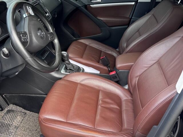 Черный Фольксваген Тигуан, объемом двигателя 1.97 л и пробегом 0 тыс. км за 17700 $, фото 2 на Automoto.ua