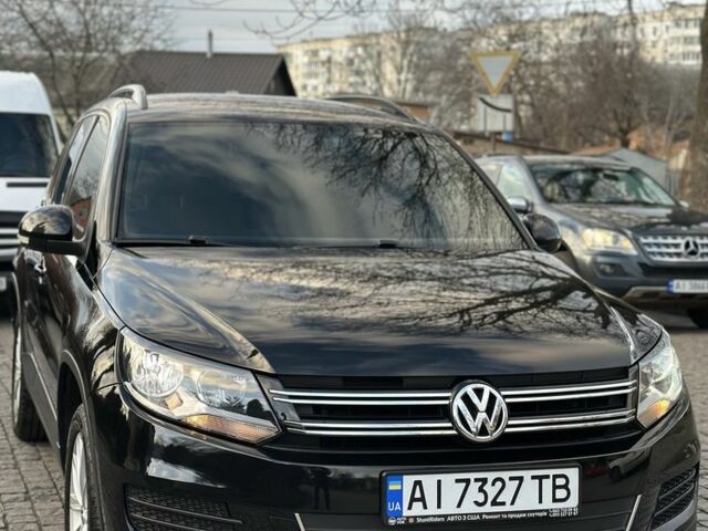 Черный Фольксваген Тигуан, объемом двигателя 2 л и пробегом 107 тыс. км за 13600 $, фото 11 на Automoto.ua