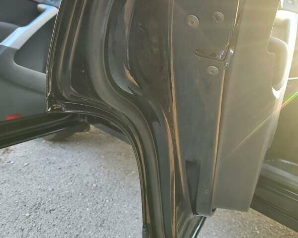 Черный Фольксваген Тигуан, объемом двигателя 1.97 л и пробегом 290 тыс. км за 9899 $, фото 109 на Automoto.ua