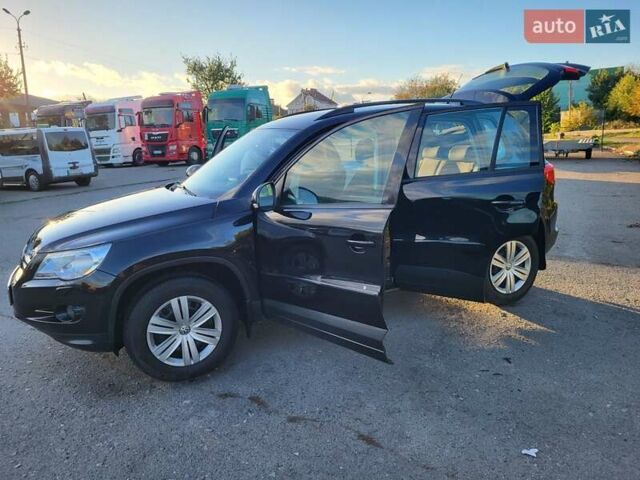 Черный Фольксваген Тигуан, объемом двигателя 1.97 л и пробегом 290 тыс. км за 9899 $, фото 82 на Automoto.ua