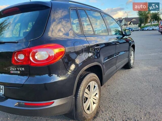 Черный Фольксваген Тигуан, объемом двигателя 1.97 л и пробегом 290 тыс. км за 9899 $, фото 50 на Automoto.ua