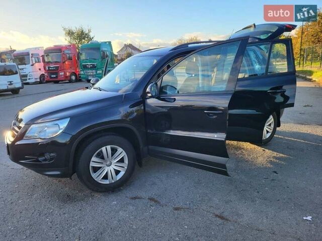 Черный Фольксваген Тигуан, объемом двигателя 1.97 л и пробегом 290 тыс. км за 9899 $, фото 81 на Automoto.ua