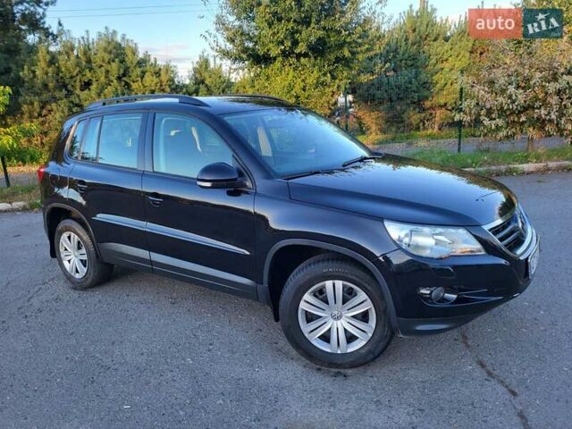 Черный Фольксваген Тигуан, объемом двигателя 1.97 л и пробегом 290 тыс. км за 9899 $, фото 9 на Automoto.ua