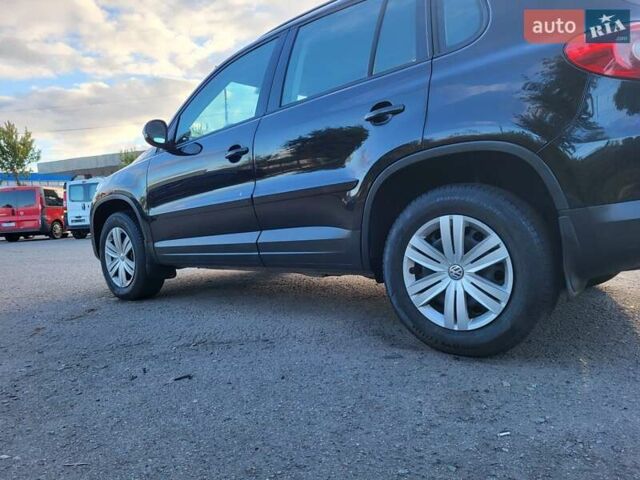 Черный Фольксваген Тигуан, объемом двигателя 1.97 л и пробегом 290 тыс. км за 9899 $, фото 30 на Automoto.ua