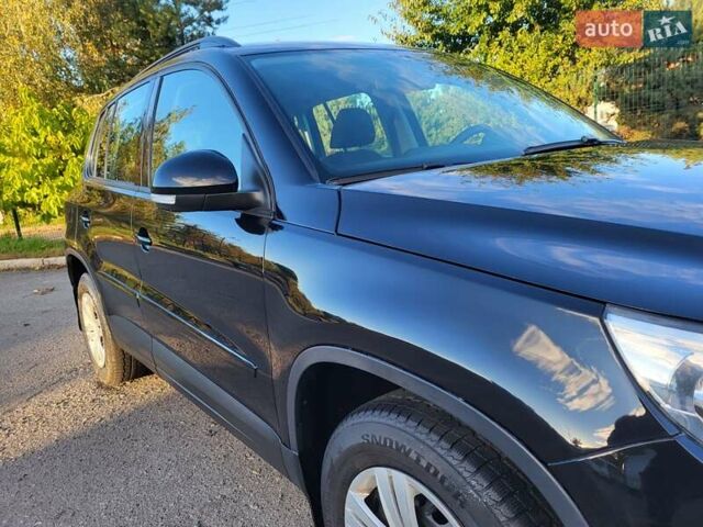 Черный Фольксваген Тигуан, объемом двигателя 1.97 л и пробегом 290 тыс. км за 9899 $, фото 64 на Automoto.ua