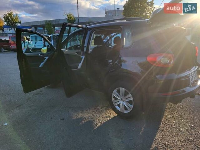 Черный Фольксваген Тигуан, объемом двигателя 1.97 л и пробегом 290 тыс. км за 9899 $, фото 86 на Automoto.ua