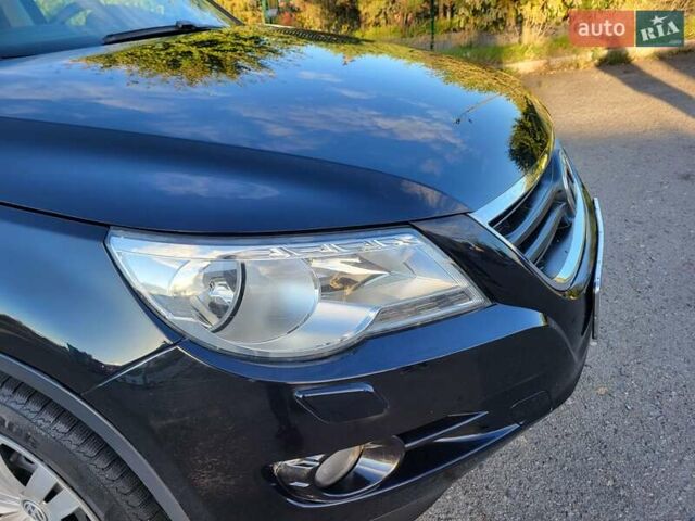 Черный Фольксваген Тигуан, объемом двигателя 1.97 л и пробегом 290 тыс. км за 9899 $, фото 68 на Automoto.ua