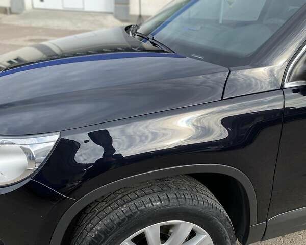 Чорний Фольксваген Тігуан, об'ємом двигуна 1.97 л та пробігом 276 тис. км за 12000 $, фото 13 на Automoto.ua