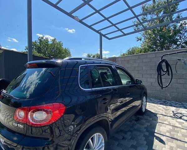 Черный Фольксваген Тигуан, объемом двигателя 1.97 л и пробегом 214 тыс. км за 13500 $, фото 28 на Automoto.ua