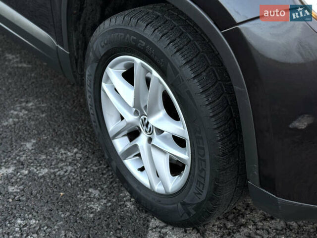 Чорний Фольксваген Тігуан, об'ємом двигуна 1.4 л та пробігом 211 тис. км за 8900 $, фото 8 на Automoto.ua