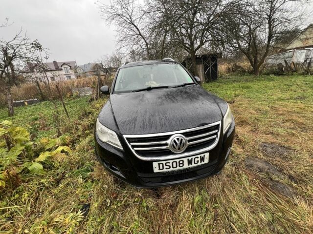 Черный Фольксваген Тигуан, объемом двигателя 2 л и пробегом 235 тыс. км за 4766 $, фото 2 на Automoto.ua