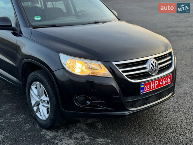 Чорний Фольксваген Тігуан, об'ємом двигуна 1.4 л та пробігом 211 тис. км за 8900 $, фото 6 на Automoto.ua