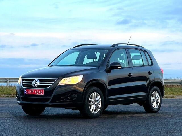 Чорний Фольксваген Тігуан, об'ємом двигуна 1.4 л та пробігом 121 тис. км за 9700 $, фото 7 на Automoto.ua