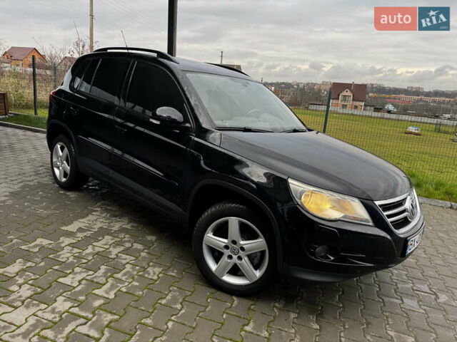 Черный Фольксваген Тигуан, объемом двигателя 1.97 л и пробегом 270 тыс. км за 12200 $, фото 5 на Automoto.ua