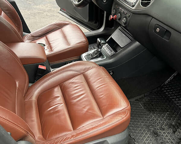 Черный Фольксваген Тигуан, объемом двигателя 1.98 л и пробегом 245 тыс. км за 9400 $, фото 22 на Automoto.ua