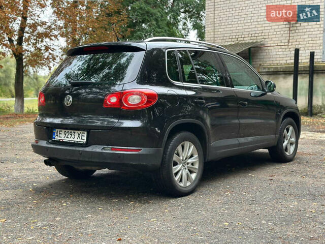Черный Фольксваген Тигуан, объемом двигателя 1.98 л и пробегом 258 тыс. км за 10600 $, фото 6 на Automoto.ua
