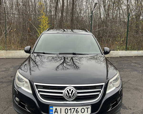 Черный Фольксваген Тигуан, объемом двигателя 1.98 л и пробегом 245 тыс. км за 9400 $, фото 1 на Automoto.ua