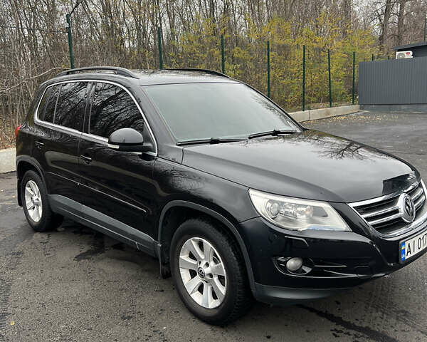 Черный Фольксваген Тигуан, объемом двигателя 1.98 л и пробегом 245 тыс. км за 9400 $, фото 4 на Automoto.ua