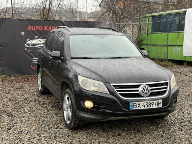 Черный Фольксваген Тигуан, объемом двигателя 2 л и пробегом 269 тыс. км за 10300 $, фото 2 на Automoto.ua