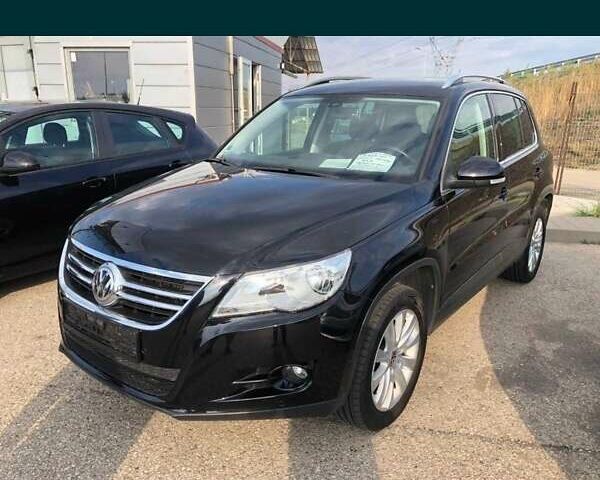 Чорний Фольксваген Тігуан, об'ємом двигуна 1.4 л та пробігом 144 тис. км за 10300 $, фото 1 на Automoto.ua